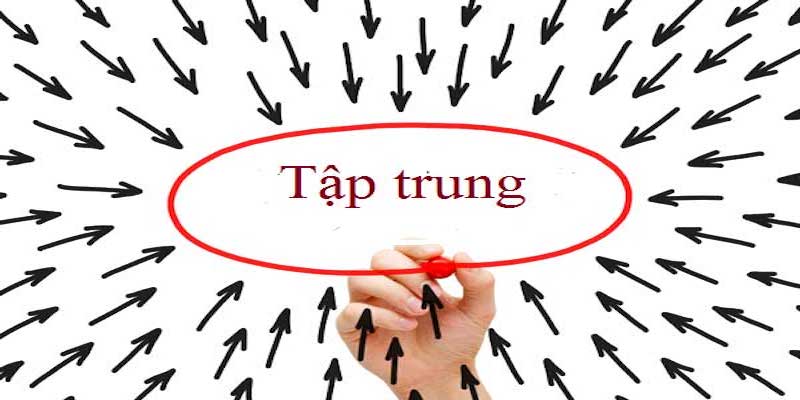 Chú ý để quan sát đối thủ đi bài